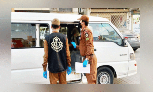 ഒ​രാ​ഴ്ച​ക്കി​ടെ 15,351 വി​ദേ​ശി നി​യ​മ​ലം​ഘ​ക​ർ അ​റ​സ്റ്റി​ൽ