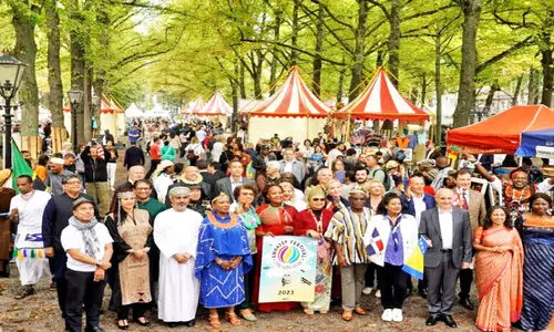 എം​ബ​സി ഫെ​സ്റ്റി​വ​ലി​ൽ പ​ങ്കാ​ളി​ക​ളാ​യി സു​ൽ​ത്താ​നേ​റ്റും