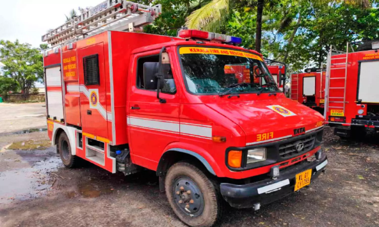 ചവറ ഫയർഫോഴ്​സിന്​ ഫസ്റ്റ് റെസ്പോൺസ് വെഹിക്കിൾ