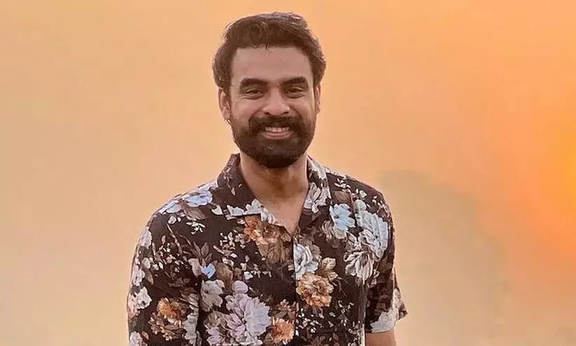 Tovino Thomas InJured In Nadikar Thilakam Movie