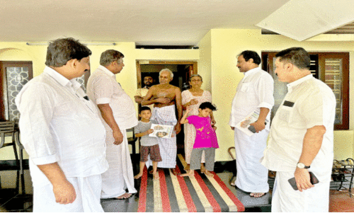 പുതുപ്പള്ളിയിലെ അവസാനഘട്ട പ്രചാരണത്തിൽ സജീവമായി ഒ.ഐ.സി.സി പുതുപ്പള്ളിയിലെ അവസാനഘട്ട പ്രചാരണത്തിൽ സജീവമായി ഒ.ഐ.സി.സി