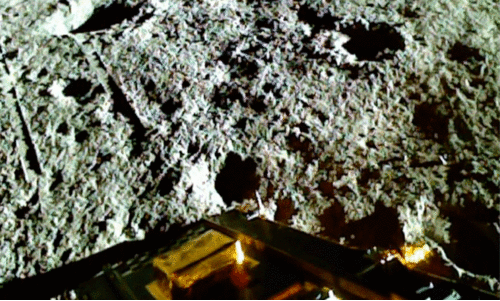 വീണ്ടും ഉയർന്ന് മൃദുവായിറങ്ങി ലാൻഡർ