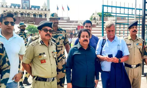 ബി.​സി.​സി.​ഐ സം​ഘം ലാ​ഹോ​റി​ൽ