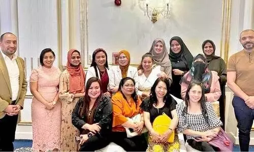 ഖി​ഷ് റി​ഹാ​ബി​ലി​റ്റേ​ഷ​ൻ സെ​ന്റ​റി​ലെ അ​ധ്യാ​പ​ക​രും ടീ​ച്ചേ​ഴ്സ് അ​സി​സ്റ്റ​ന്റു​മാ​രും