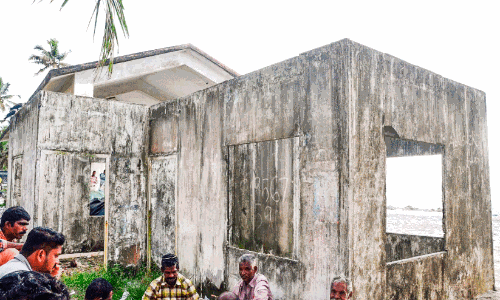 ഉ​ദ്​​ഘാ​ട​ന​ത്തി​ൽ ഒ​തു​ങ്ങി മ​ത്സ്യ​വി​ജ്ഞാ​ന കേ​ന്ദ്ര​ങ്ങ​ൾ