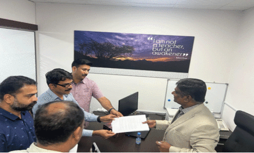 പ്രി​ൻ​സി​പ്പ​ൽ നി​യ​മ​നം, അ​ധ്യാ​പ​ക ഒ​ഴി​വ്​ നി​ക​ത്ത​ൽ; ഇ​ന്ത്യ​ൻ സ്കൂ​ൾ മ​സ്ക​ത്ത്​ അ​ധി​കൃ​ത​ർ​ക്ക്  ​രക്ഷിതാക്കൾ പ​രാ​തി ന​ൽ​കി