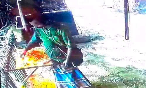 ക്ഷേത്രത്തിലെ കാണിക്കവഞ്ചി  തകര്‍ത്ത് മോഷണം