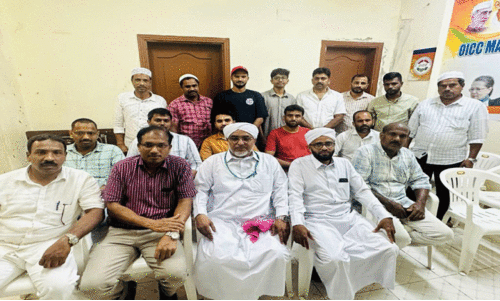 ഹം​സ സ​ഖാ​ഫി കാ​മി​ലി​ക്ക്​ കാ​രി​മു​ക്ക്   പ്ര​വാ​സി കൂ​ട്ടാ​യ്​​മ സ്വീ​ക​ര​ണം ന​ൽ​കി