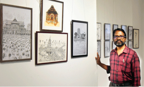 ക​വി​ത​യി​ൽ വി​രി​ഞ്ഞ ചി​ത്ര​ങ്ങ​ൾ