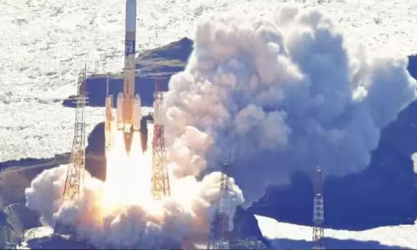 ചന്ദ്രനിലേക്ക് ജപ്പാനും; പറന്നുയർന്ന് സ്ലിം, ആശംസയറിച്ച് ഐ.എസ്.ആർ.ഒ