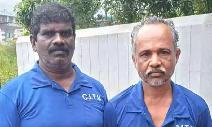 പുഴയിൽ ചാടി രക്ഷപ്പെടാൻ ശ്രമിച്ച പ്രതിയെ കുടുക്കിയത് ജോഷിയും മുരുകനും പുഴയിൽ ചാടി രക്ഷപ്പെടാൻ ശ്രമിച്ച പ്രതിയെ കുടുക്കിയത് ജോഷിയും മുരുകനും