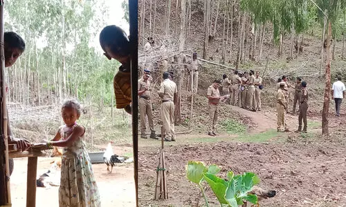 അട്ടപ്പാടിയിൽ പൊലീസ് സന്നാഹത്തോടെ ആദിവാസിഭൂമി പിടിച്ചെടുത്തു