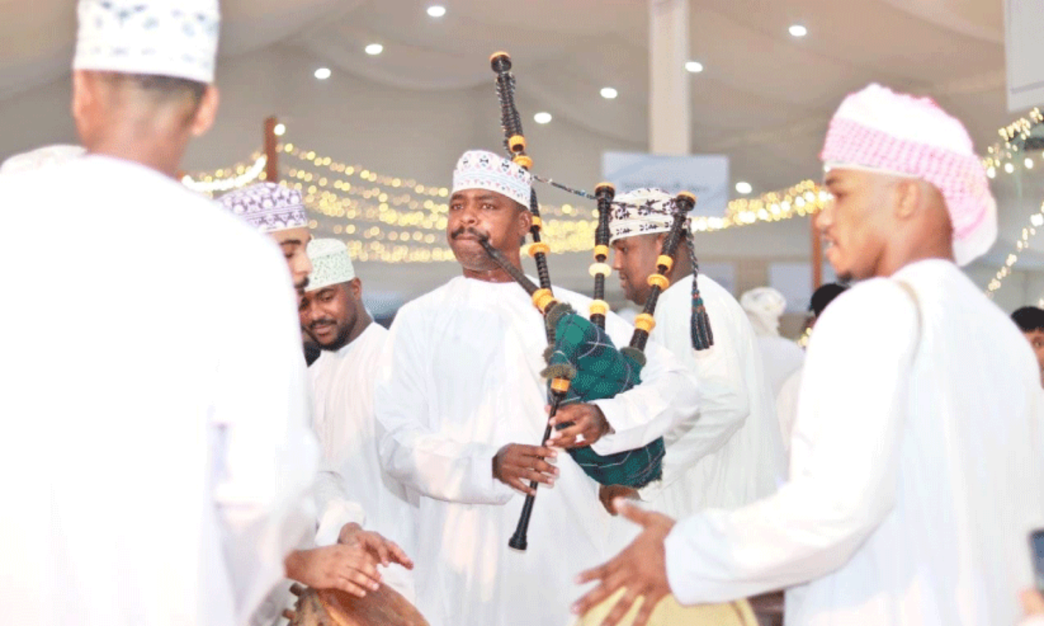 മ​ലീ​ഹ മ​ത്സ്യ​ബ​ന്ധ​ന​മേ​ള​യു​ടെ സ​മാ​പ​ന​ദി​ന​ത്തി​ൽ ന​ട​ന്ന സാം​സ്കാ​രി​ക പ​രി​പാ​ടി