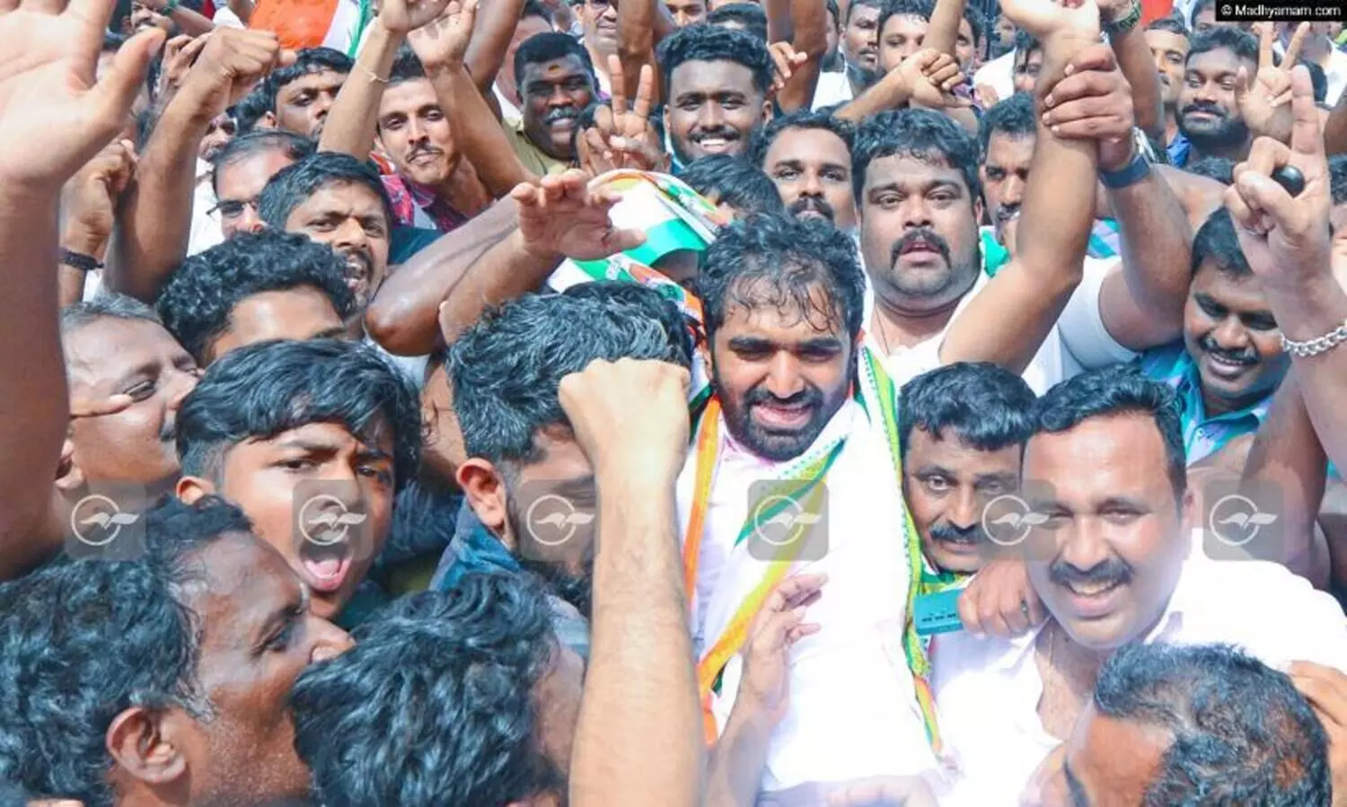 പുതുപ്പള്ളി പരാജയം മുഖ്യമന്ത്രിക്കെതിരെ തിരിച്ച്​ പ്രതിപക്ഷം