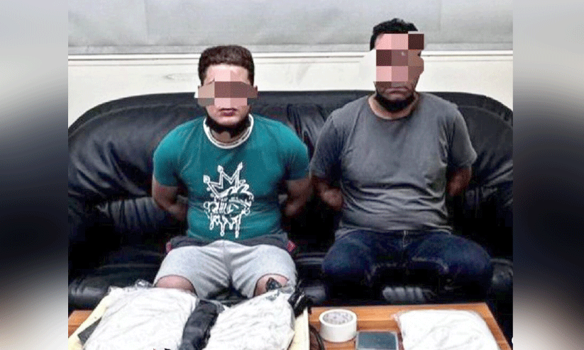 അ​ബൂ​ദ​ബി പൊ​ലീ​സി​ന്‍റെ പി​ടി​യി​ലാ​യ മ​യ​ക്കു​മ​രു​ന്ന്​ ക​ട​ത്ത്​ സം​ഘ​ത്തി​ലെ ര​ണ്ടു പേ​ർ