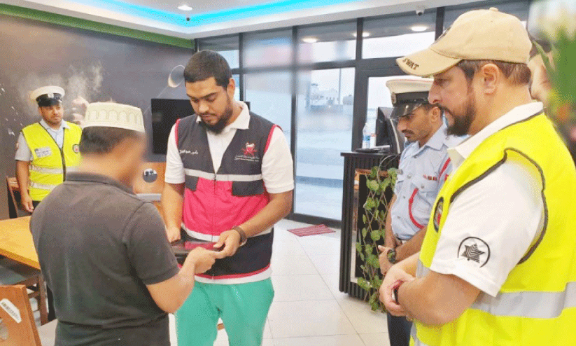 നി​യ​മ ലം​ഘ​ന​ങ്ങ​ളു​മാ​യി ബ​ന്ധ​​​പ്പെ​ട്ട് എ​ൽ.​എം.​ആ​ർ.​എ പ​രി​ശോ​ധ​ന ന​ട​ത്തു​ന്നു