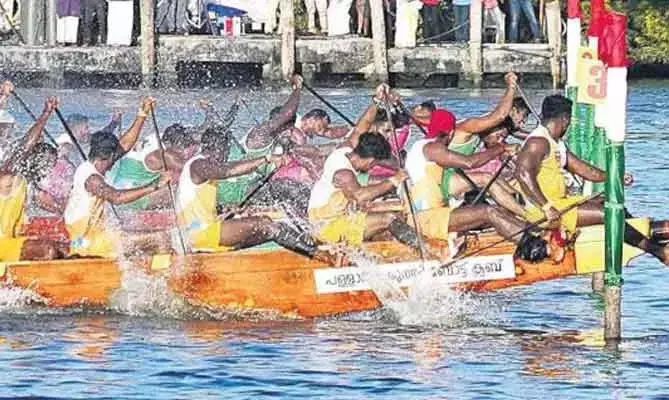 ചാമ്പ്യൻസ് ബോട്ട് ലീഗ്; പിറവം വള്ളംകളി 30 ന്