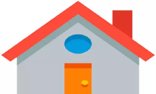 സ്വ​ന്തം വീ​ടെ​ന്ന അവര​ുടെ സ്വ​പ്​​നം കൈ ​അ​ക​ല​ത്തി​ൽ