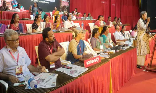 കേരളത്തി​െൻറ സ്ത്രീപക്ഷ നിലപാടുകള്‍ രാജ്യം മാതൃകയാക്കണം -നിഷ സിദ്ധു