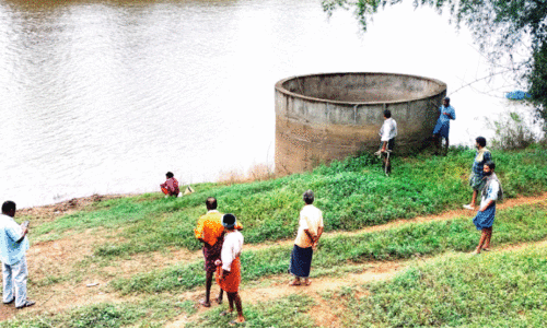 ക​ർ​ഷ​ക​ർ​ക്ക് ഉ​പ​യോ​ഗ​മി​ല്ലാ​തെ  മ​ര​ക്ക​ട​വ് ജ​ല​സേ​ച​ന പ​ദ്ധ​തി