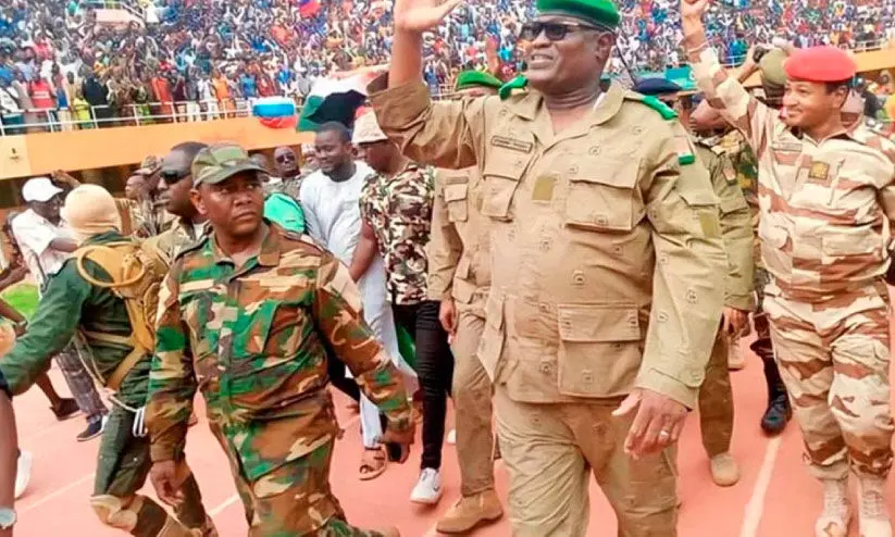 ഡീ​പ് സ്റ്റേ​റ്റ്​ നി​യ​ന്ത്രി​ക്കു​ന്ന  ലോ​ക​ക്ര​മം