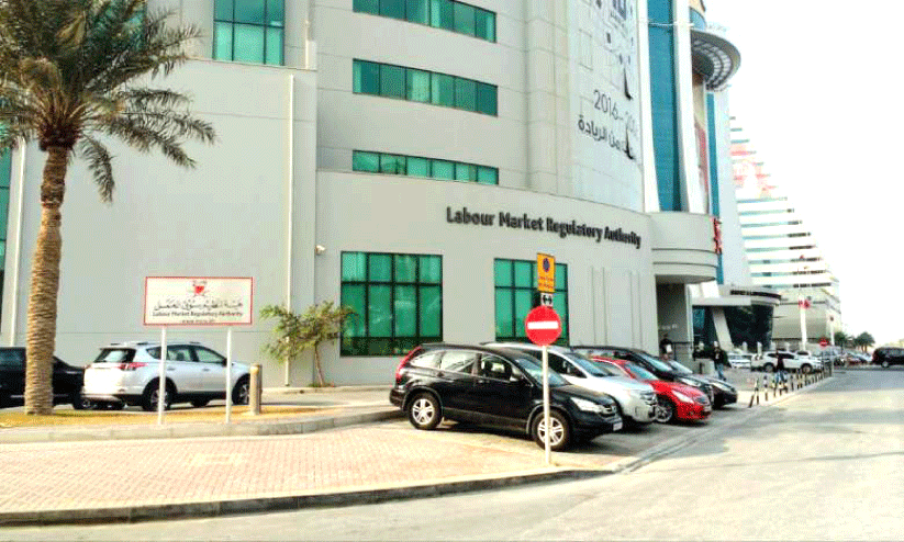 എ​ൽ.​എം.​ആ​ർ.​എ​യി​ൽ ര​ജി​സ്റ്റ​ർ ചെ​യ്ത    വി​ദേ​ശ തൊ​ഴി​ലാ​ളി​ക​ളു​ടെ എ​ണ്ണ​ത്തി​ൽ വ​ർ​ധ​ന