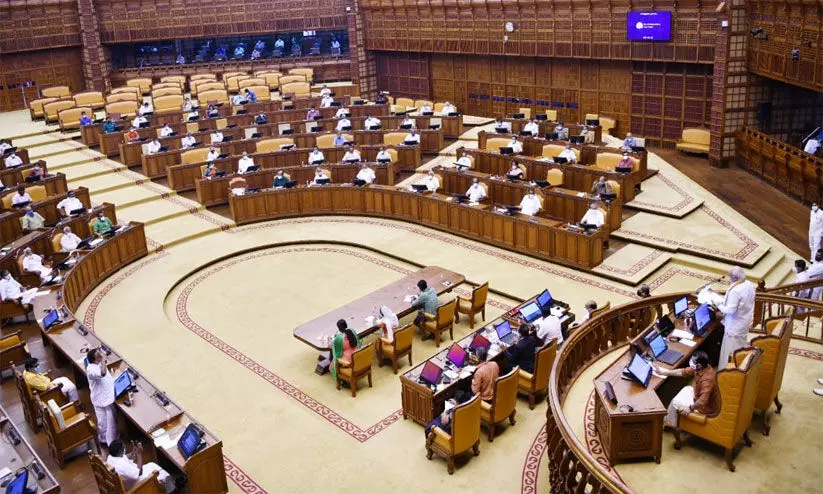 നിയമസഭ സമ്മേളനം ഇന്നുമുതൽ: പുതുപ്പള്ളിത്തിളക്കത്തിൽ പ്രതിപക്ഷം; സോളാർ റിപ്പോർട്ടിൽ പ്രതിരോധത്തിലായി ഭരണപക്ഷം