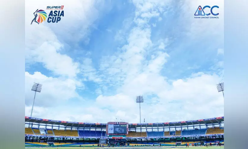 മാനം തെളിഞ്ഞു; ഇന്ത്യ-പാകിസ്താൻ മത്സരം ഇന്ന് പുനരാരംഭിക്കും