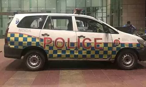 അമ്മയെ വഞ്ചിച്ചതിന് മകൻ പിതാവിനെയും മുത്തശ്ശനെയും കൊലപ്പെടുത്തി