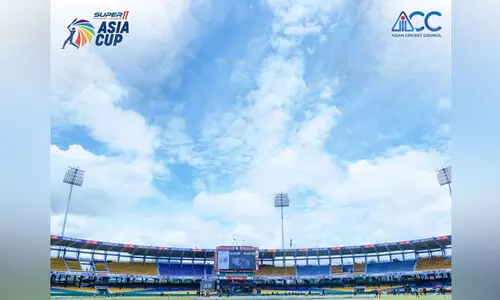 മാനം തെളിഞ്ഞു; ഇന്ത്യ-പാകിസ്താൻ മത്സരം ഇന്ന് പുനരാരംഭിക്കും