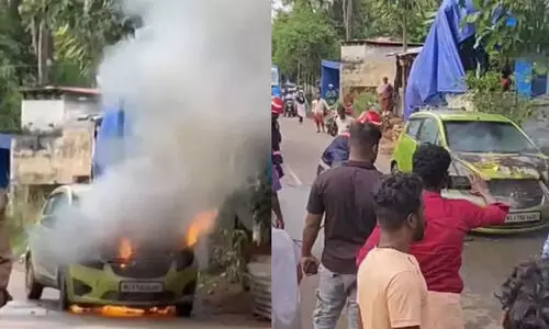 വർക്കലയിൽ ഓടിക്കൊണ്ടിരുന്ന കാറിന് തീപിടിച്ചു