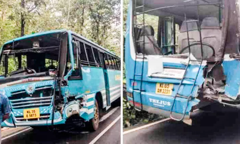 ബസുകൾ കൂട്ടിയിടിച്ച് വിദ്യാര്ഥികളടക്കം 44 പേര്ക്ക് പരിക്ക് ബസുകൾ കൂട്ടിയിടിച്ച് വിദ്യാര്ഥികളടക്കം 44 പേര്ക്ക് പരിക്ക്