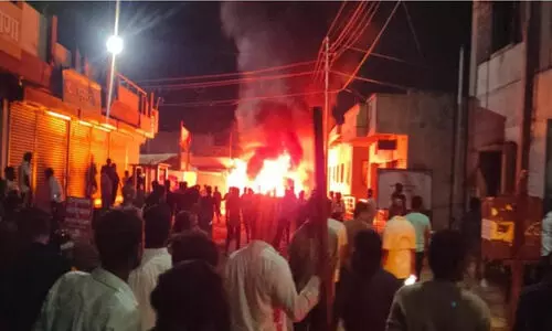 വർഗീയ സംഘർഷം: മഹാരാഷ്ട്രയിലെ പുസെസാവലിയിൽ നിരോധനാജ്ഞ തുടരുന്നു