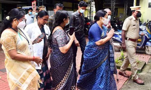 നിപ: ആരോഗ്യമന്ത്രിയുടെ നേതൃത്വത്തിൽ പഴുതടച്ച പ്രതിരോധം; അനാവശ്യ ആശുപത്രി സന്ദർശനം ഒഴിവാക്കണം നിപ: ആരോഗ്യമന്ത്രിയുടെ നേതൃത്വത്തിൽ പഴുതടച്ച പ്രതിരോധം; അനാവശ്യ ആശുപത്രി സന്ദർശനം ഒഴിവാക്കണം