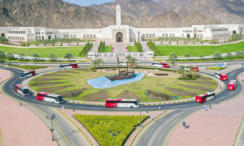 മു​വാ​സ​ലാ​ത്ത്​ ബ​സ്​ വ​ഴി ദ​ർ​ബാ​ത്തി​ലെ​ത്തി​യ​ത്    66,864 യാ​ത്ര​ക്കാ​ർ​