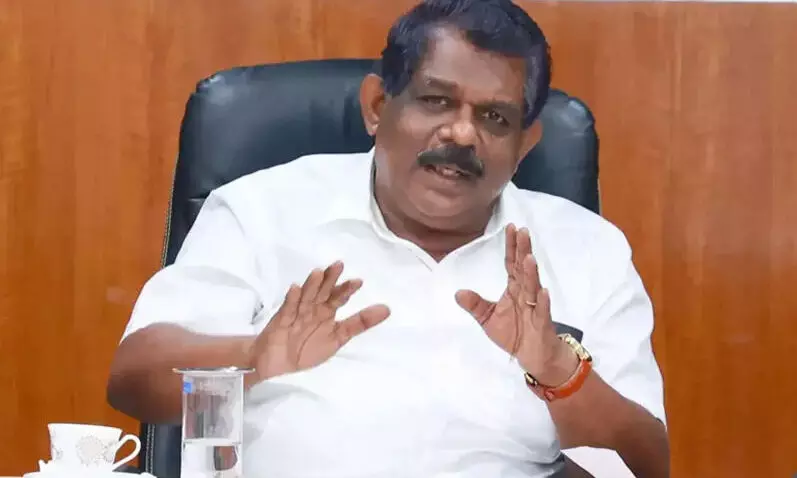 വാഹനങ്ങളിൽ ആൾട്ടറേഷൻ നടത്തുന്നവർ സാക്ഷ്യപത്രം നൽകണമെന്ന് ആന്റണി രാജു വാഹനങ്ങളിൽ ആൾട്ടറേഷൻ നടത്തുന്നവർ സാക്ഷ്യപത്രം നൽകണമെന്ന് ആന്റണി രാജു