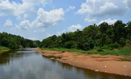 ക​ട​ലു​ണ്ടി​പ്പു​ഴ​യോ​ര​ത്തെ കൈ​​യേ​റ്റം ക​ണ്ടെ​ത്താ​ന്‍ സ​ർ​വേ