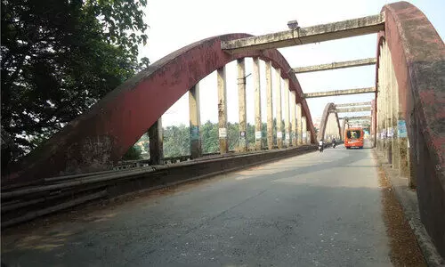 ആലുവ പാലം മനോഹരമാക്കാൻ സിയാൽ ആലുവ പാലം മനോഹരമാക്കാൻ സിയാൽ