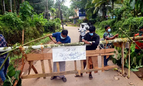 ഉറവിടം രണ്ടിടങ്ങളിലോ?; വിദഗ്ധസംഘം സാമ്പിൾ ശേഖരിച്ചു ഉറവിടം രണ്ടിടങ്ങളിലോ?; വിദഗ്ധസംഘം സാമ്പിൾ ശേഖരിച്ചു