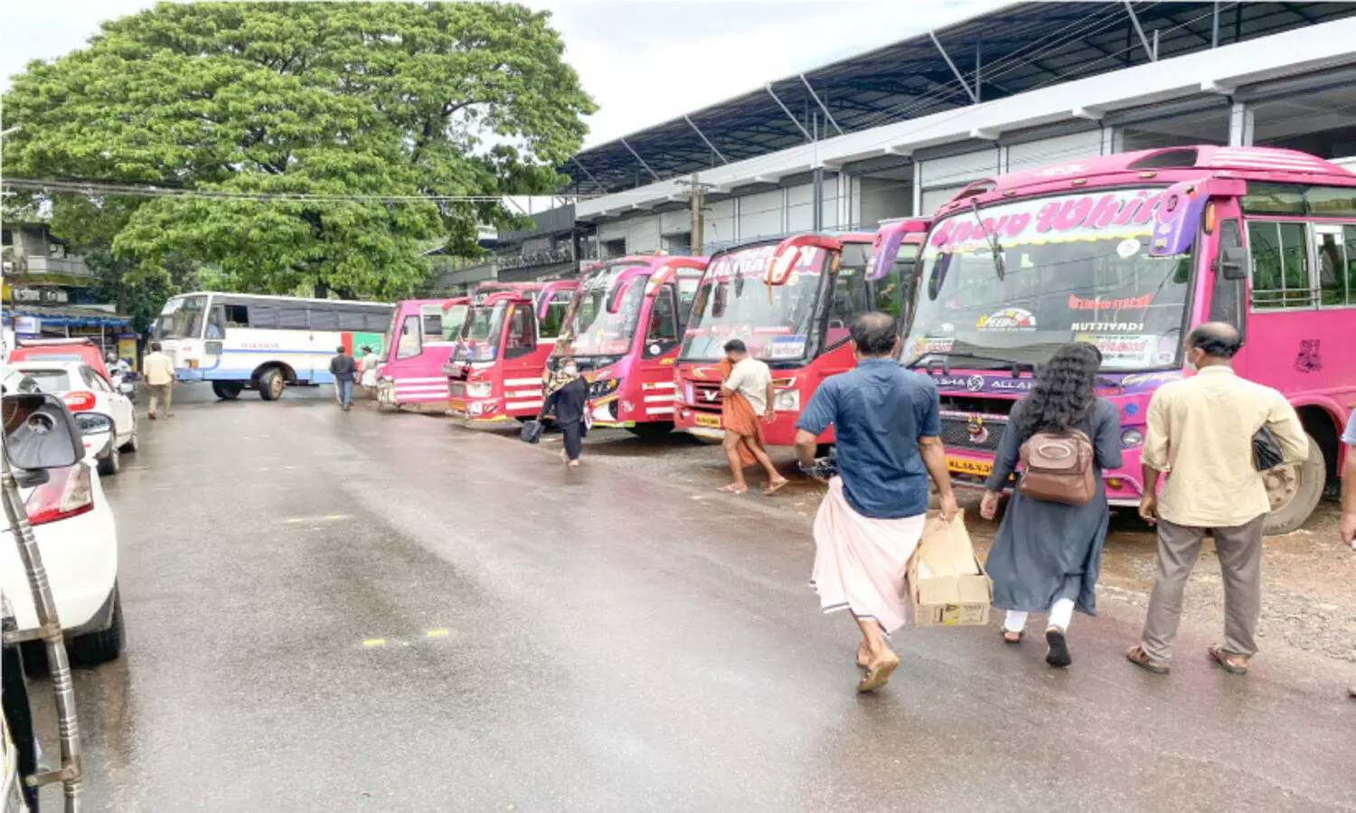 നി​പ സ്ഥി​രീ​ക​രണം: കുറ്റ്യാടിയിൽ പൊലീസ്​ നടപടി ശക്തമാക്കി