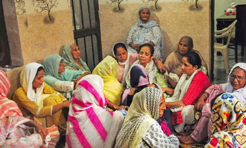 അനന്ത്നാഗിൽ രണ്ടു ഭീകരരെ വളഞ്ഞതായി പൊലീസ്