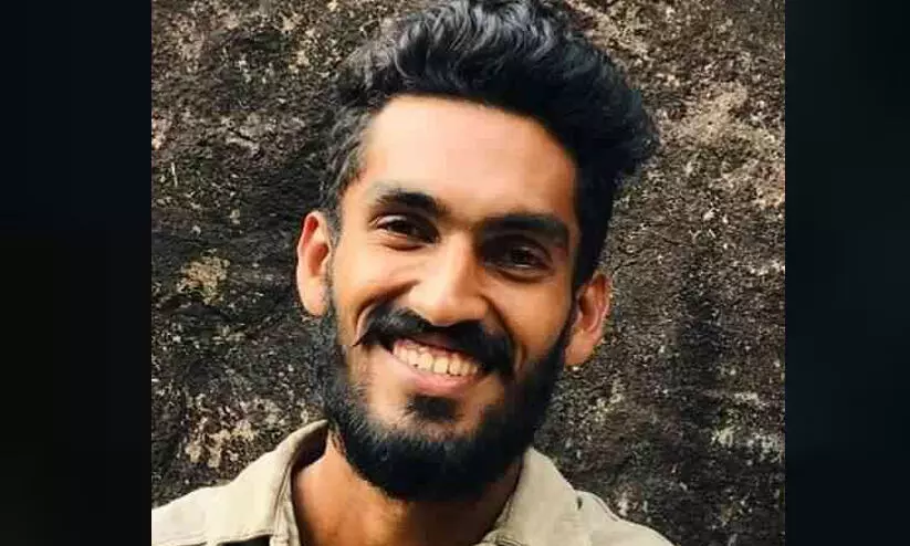 കുളത്തില് മുങ്ങിത്താഴ്ന്ന മുഹമ്മദ് ജാസിമിന് രക്ഷകനായി രാഹുൽ കുളത്തില് മുങ്ങിത്താഴ്ന്ന മുഹമ്മദ് ജാസിമിന് രക്ഷകനായി രാഹുൽ