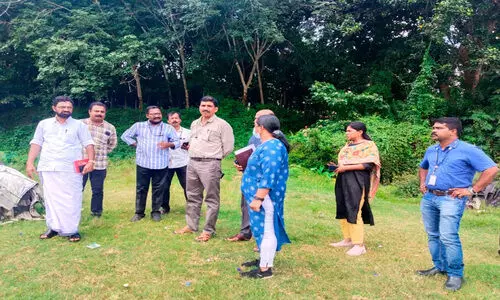 ശാസ്താംകോട്ട തടാകം ജല അതോറിറ്റി സംഘം സന്ദർശിച്ചു