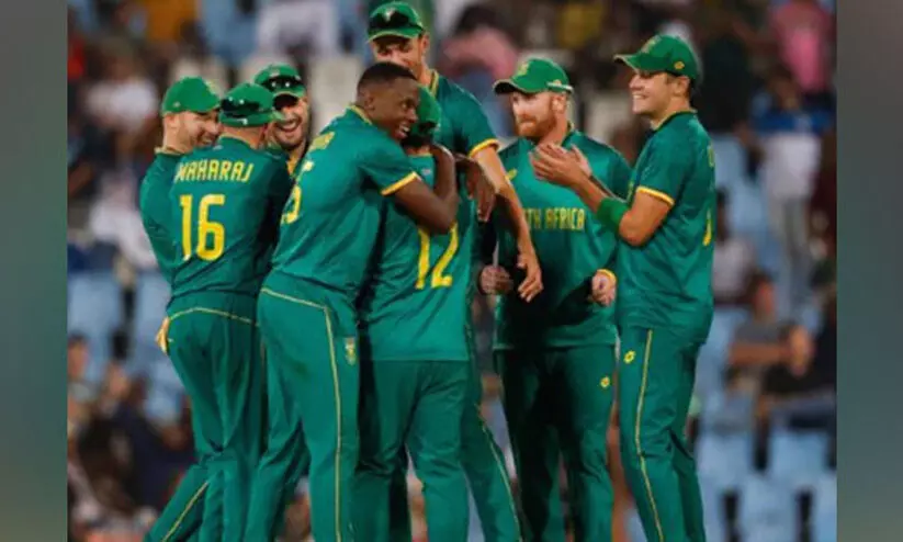 ആസ്ട്രേലിയക്കെതിരെ നാലാം ഏകദിനത്തിൽ ദക്ഷിണാഫ്രിക്കക്ക് 164 റൺസ് ജയം ആസ്ട്രേലിയക്കെതിരെ നാലാം ഏകദിനത്തിൽ ദക്ഷിണാഫ്രിക്കക്ക് 164 റൺസ് ജയം