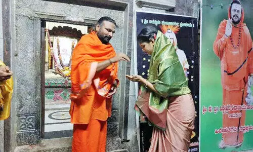 ബി.​ജെ.​പി സീ​റ്റ് വാ​ഗ്ദാ​നം ചെ​യ്ത് ത​ട്ടി​പ്പ്: അ​ഭി​ന​വ ഹാ​ല​ശ്രീ സ്വാ​മി ഒ​ളി​വി​ൽ