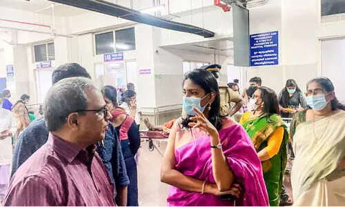 നിപ മുന്നൊരുക്കം വിലയിരുത്തി;സമ്പർക്ക പട്ടികയിലുള്ള ആരും നിലവിൽ കോട്ടയം ജില്ലയിലില്ല നിപ മുന്നൊരുക്കം വിലയിരുത്തി;സമ്പർക്ക പട്ടികയിലുള്ള ആരും നിലവിൽ കോട്ടയം ജില്ലയിലില്ല