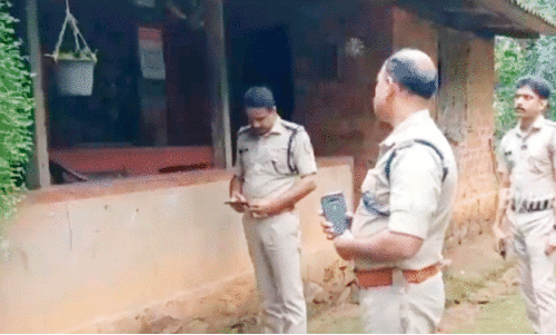 വീട്ടില്‍ അ​തി​ക്ര​മി​ച്ചു ക​യ​റി വയോധികയുടെ മാല കവര്‍ന്നു