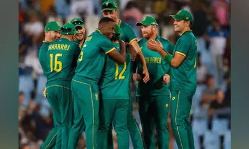 ആസ്ട്രേലിയക്കെതിരെ നാലാം ഏകദിനത്തിൽ ദക്ഷിണാഫ്രിക്കക്ക് 164 റൺസ് ജയം