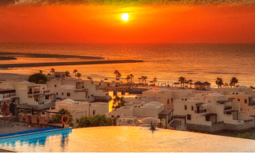 വി​നോ​ദ സ​ഞ്ചാ​രി​ക​ൾ​ക്ക്​  പ്രി​യം​നി​റ​ച്ച്​ റാ​സ​ൽ​ഖൈ​മ