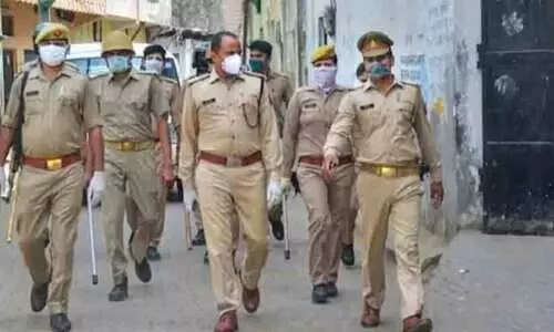 ദലിത് കുടുംബത്തിന്റെ കൊലപാതകം: യു.പിയിൽ  താൽകാലിക പൊലീസ് സ്റ്റേഷൻ